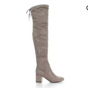 ***2×$25*** Unisa Over-the-Knee Boots in Taupe Size 8 1/2 NWOT